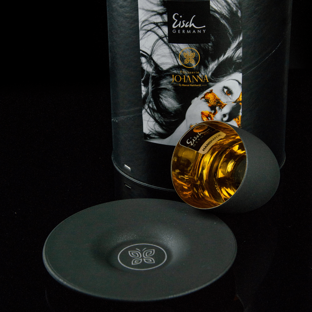 Eisch® x Patisserie Johanna - Espressoglas Cosmo mit Untersetzer 24 Karat