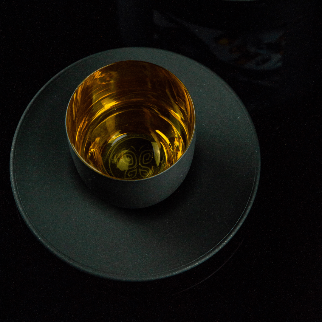 Eisch® x Patisserie Johanna - Espressoglas Cosmo mit Untersetzer 24 Karat
