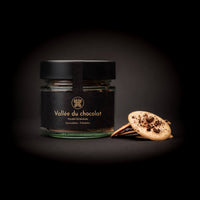 Vallèe du chocolat - Almond chocolate • Espresso beans • Tonka bean